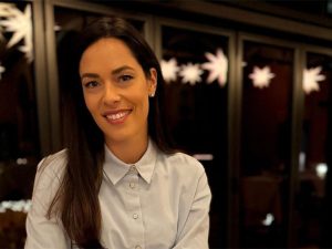 PONOSNA SRPKINJA I VRHUNSKA DOMAĆICA: Ana Ivanović se pohvalila božićnom česnicom i poručila ovo (FOTO)