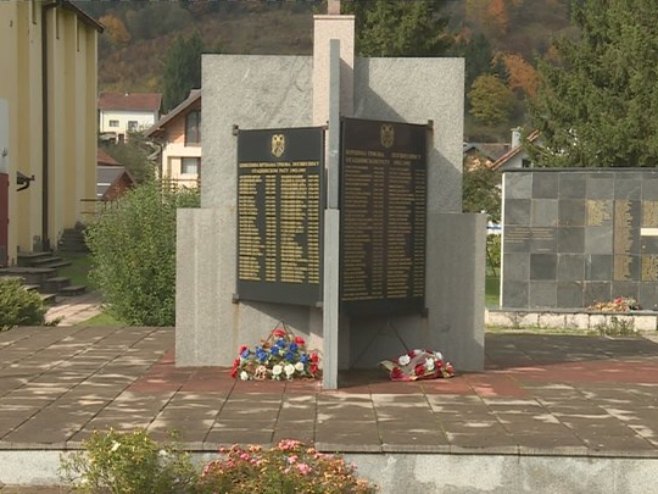 ZA ODBRANU TRNOVA ŽIVOTE DALI NAŠI NAJBOLJI SINOVI: Godišnjica pogibije 23 vojnika Prve gardijske motorizovane brigade