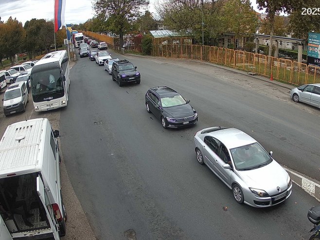 STANJE NA GRANICAMA: Pojačana frekvencija vozila na izlazu iz BiH na više prelaza