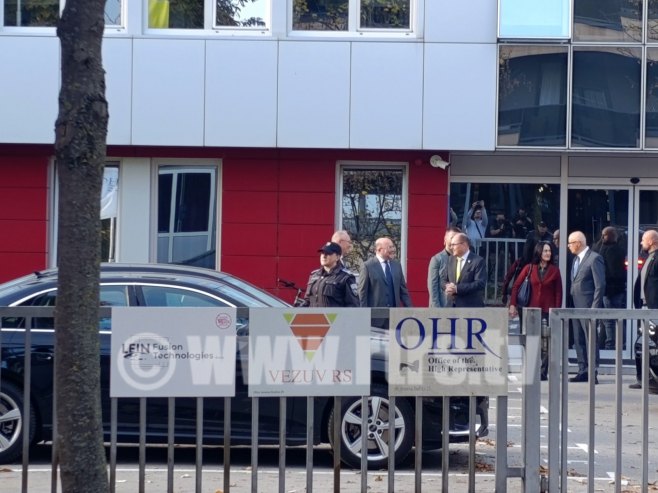 ШМИТ НЕНАЈАВЉЕНО У ПОСЈЕТИ БАЊАЛУЦИ: Да ли је ово његов опроштај?