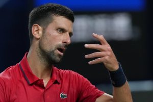 SRBIN LAKO MOŽE DA IZJEDNAČI FEDEREROV REKORD: Đoković obezbjedio nastup na završnom turniru u Torinu