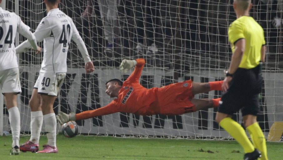 СЕНЗАЦИЈА: Прволигаш избацио Партизан из Купа Србије, Мачва одржала час фудбала црно-бијелима! (ВИДЕО)