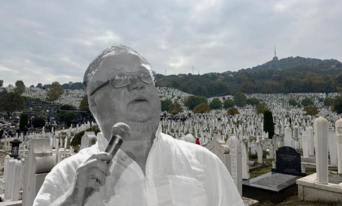 САХРАЊЕН ХАЛИД БЕШЛИЋ: Легендарни пјевач ће почивати крај Кемала Монтена (ФОТО/ВИДЕО)