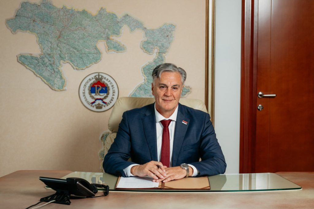 „ČUO SAM GLAS NAŠEG NARODA“: Karan – Narodna volja biće moja svetinja, cijelim svojim bićem braniću status Republike Srpske