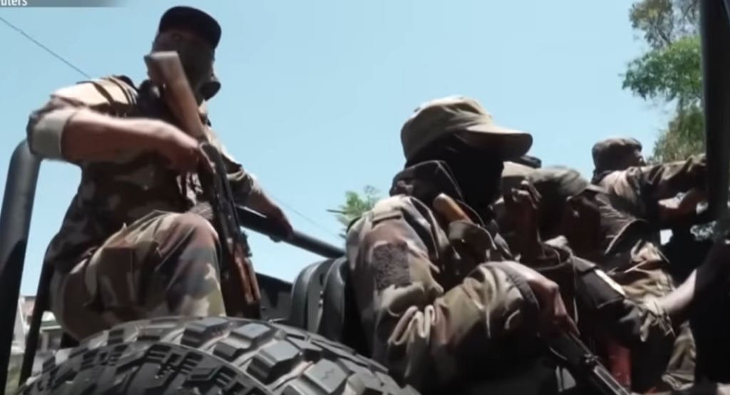 VOJNI UDAR U MADAGASKARU: Grupa vojnika i oficira koja podržava opoziciju preuzela vlast u zemlji (VIDEO)