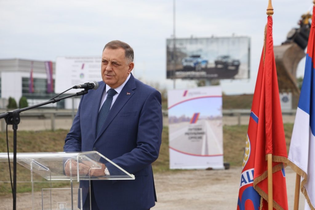 „UPUTIĆEMO SE U STRAZBURG“: Dodik – Pokrenućemo ustavni spor na temu da se odlukama i zakonima na nivou BiH, ne može derogirati Ustav Srpske