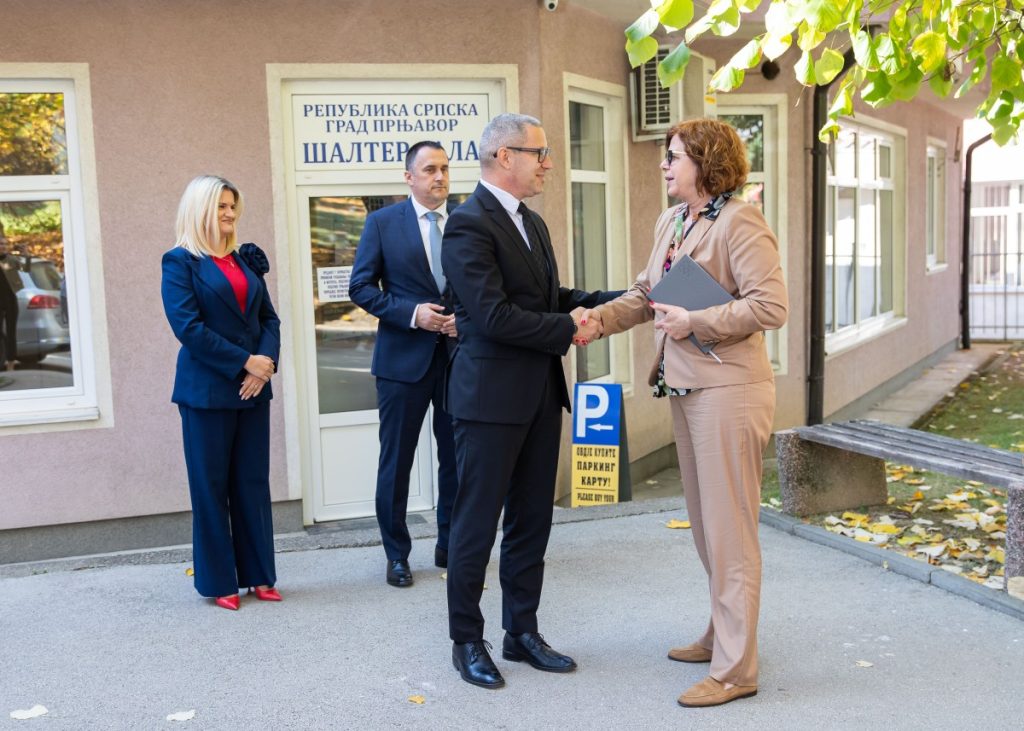 JUJIĆEVA ODRŽALA SASTANAK SA TOMAŠEM: Prnjavor opravdao status grada (FOTO)