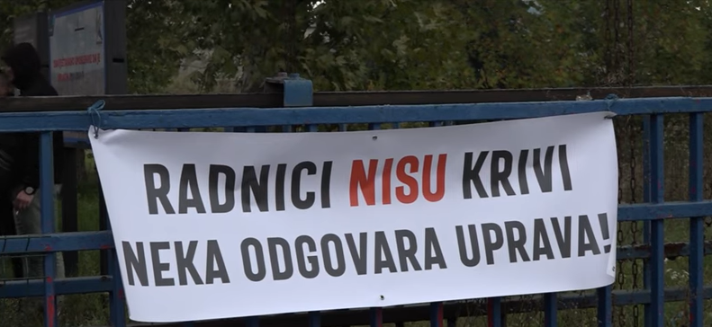 800 RADNIKA KOKSARE LUKAVAC STUPILO U ŠTRAJK: Blokirani svi ulazi i izlazi iz firme! (VIDEO)