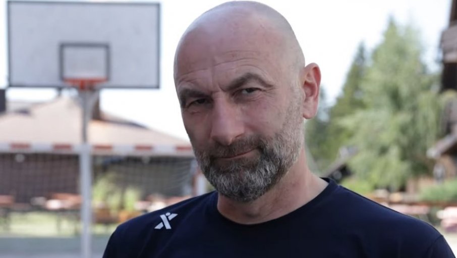 „ЧЕКА МЕ ОПЕРАЦИЈА…“ Селектор кошаркашке репрезентације БиХ поднио оставку