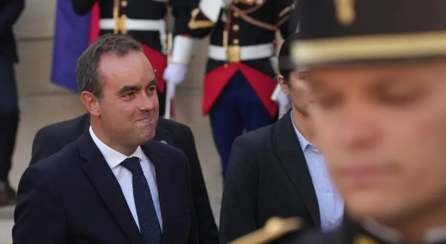 MAKRON GUBI KONTROLU: Vlada formirana – a već se ruši