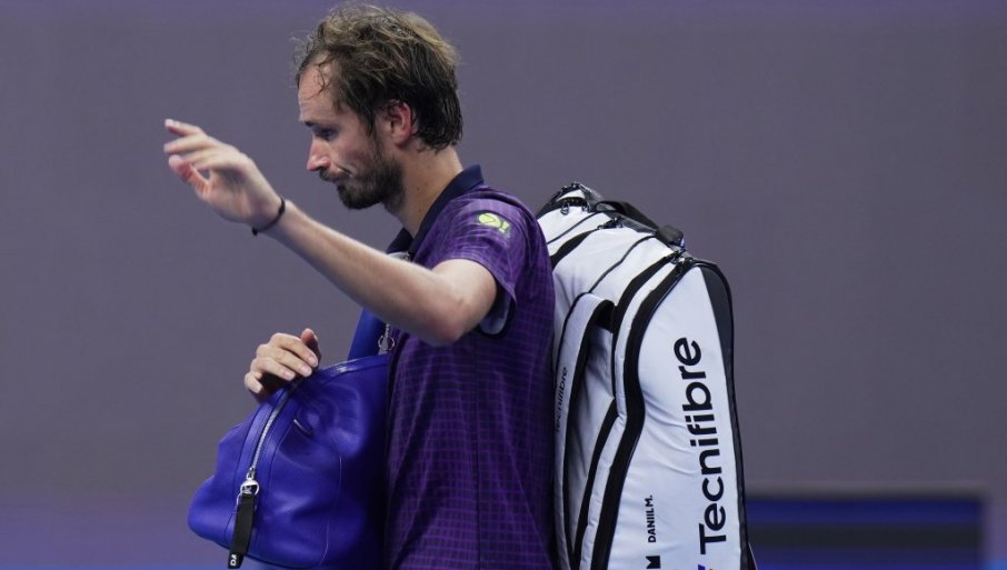 NOVI ŠOK NA MASTERSU U ŠANGAJU! Ispao i Danil Medvedev