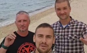 BRAVO, MOMCI! Policajci stigli do Hilandara u humanitarnoj akciji za „djecu leptire“ (VIDEO)