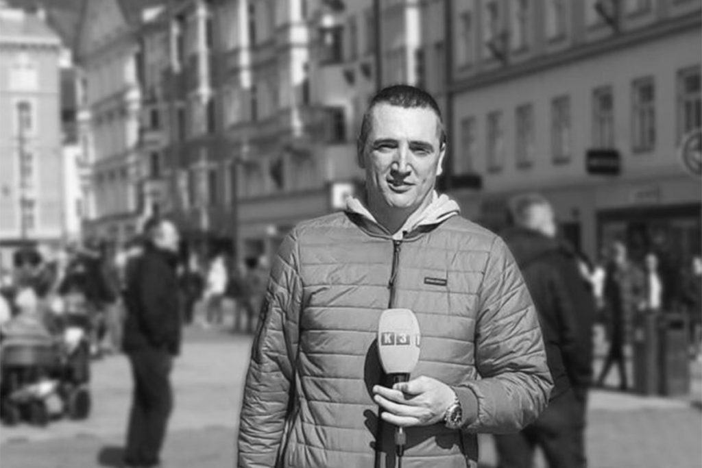 „ZBOGOM KOLE, MILINA JE BILO RADITI SA TOBOM“: Tragična smrt novinara iz Prnjavora potresla novinarsku zajednicu (FOTO/VIDEO)