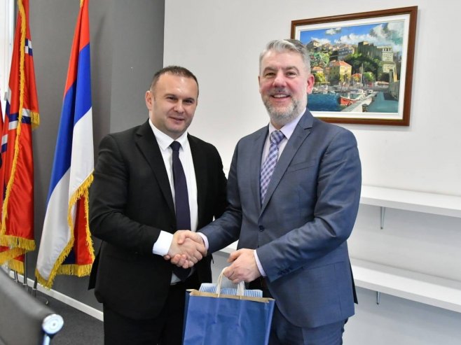 U PLANU NABAVKA MAMOGRAFA I MAGNETNE REZONANCE: Podrška unapređenju zdravstvene zaštite na području Istočnog Sarajeva