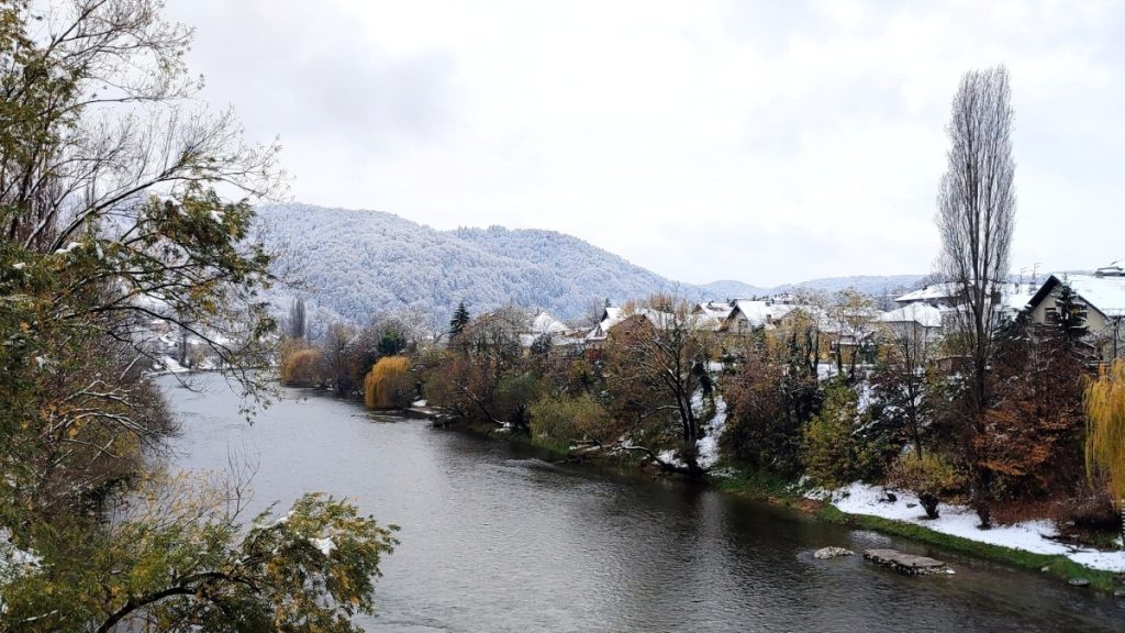 TOPLO SE OBUCITE: I danas nas očekuje tmurno i hladno vrijeme