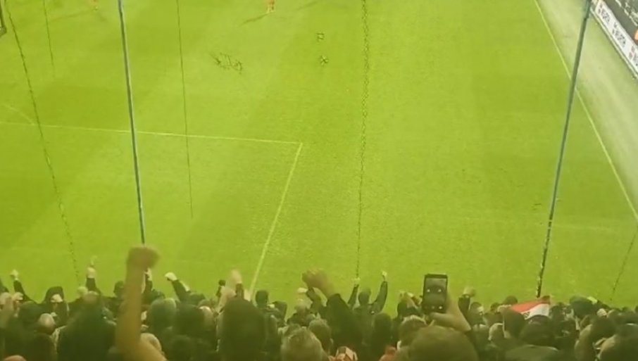 УСТАШЕ СКАНДИРАЈУ, ЦРНОГОРЦИ БИЈЕДНО ЋУТЕ: „Убиј Србина“ одјекивало Подгорицом! (ВИДЕО)