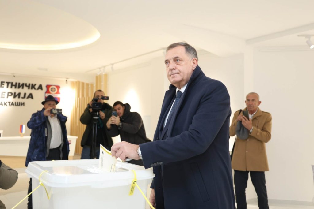 SRAMNI POKUŠAJI SUDA DOVELI SU DO OVOG DANA: Dodik se obratio nakon glasanja
