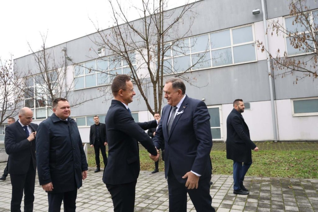 „UVIJEK SI DOBRO DOŠAO NAŠ PRIJATELJU“: Dodik – Sijarto pokazao da Evropa ima i drugačije lice