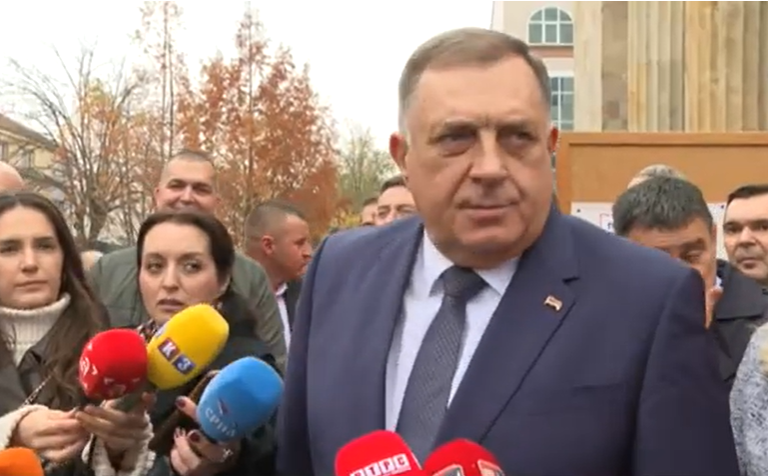 DODIK: „Ovo su izbori koji se nametnuli musulmani iz Sarajeva u želji da devastiraju Srpsku“