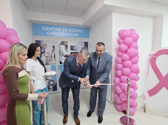 САВРЕМЕНА ОПРЕМА ЗА ОБОЉЕЛЕ ПАЦИЈЕНТКИЊЕ: Погледајте како изгледа Центар за дојку који је отворен при Универзитетској болници у Фочи (ФОТО)