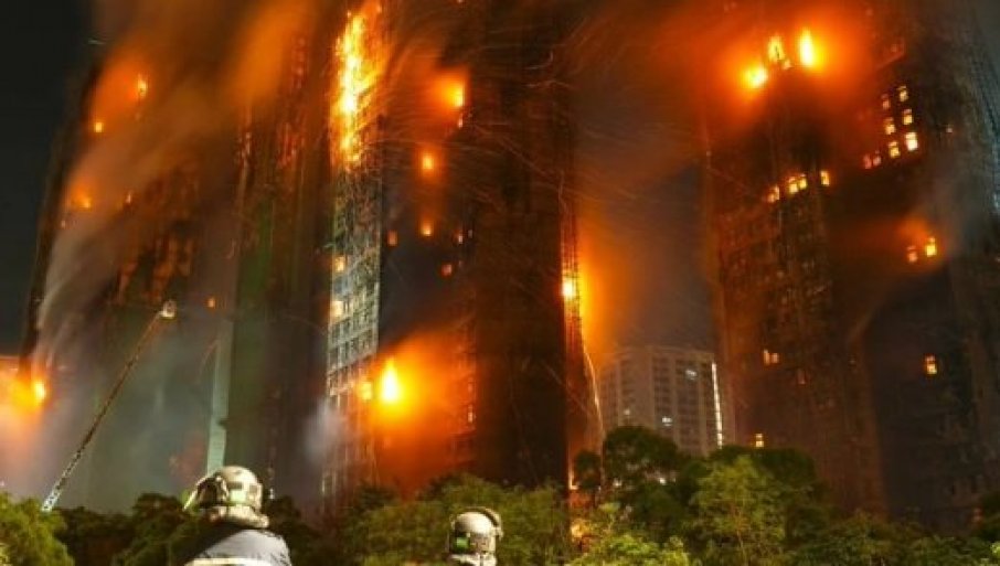 NEZAPAMĆENA TRAGEDIJA: Broj poginulih u požaru u Hong Kongu narastao na 94 (VIDEO)