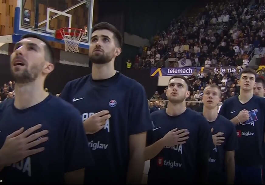 KAKVA POBJEDA SRBIJE U SARAJEVU: Srpski košarkaši nakon drame pobijedili BiH u prepunoj Skenderiji