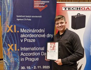 PONOS SRPSKE I NAJPERSPEKTIVNIJI MLADI UMJETNIK: Đorđe Perić peti put osvojio Prag