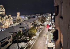 ПУТЕВИ У ПОСАВИНИ ОЧИШЋЕНИ ОД СНИЈЕГА: Саобраћај се одвија несметано