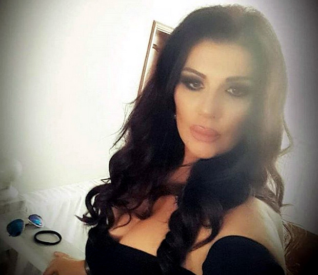 „BOG NEKA IM DUŠU PROSTI“: Sanja Maletić slomljena zbog tragedije u rodnoj Tuzli (FOTO)