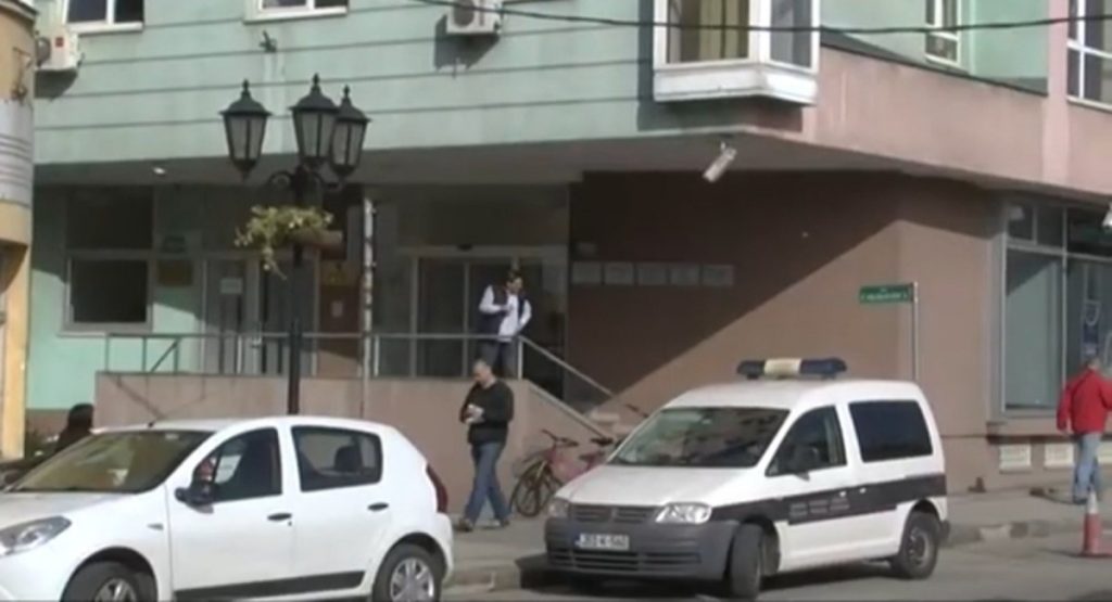 СИЈЕВАЛЕ ШАКЕ И КРИГЛЕ У КАФАНИ: Општински суд у Високом потврдио оптужницу