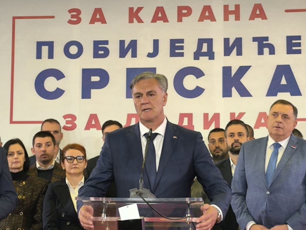 BOGATA BIOGRAFIJA: Evo ko je Siniša Karan, novi predsjednik Srpske