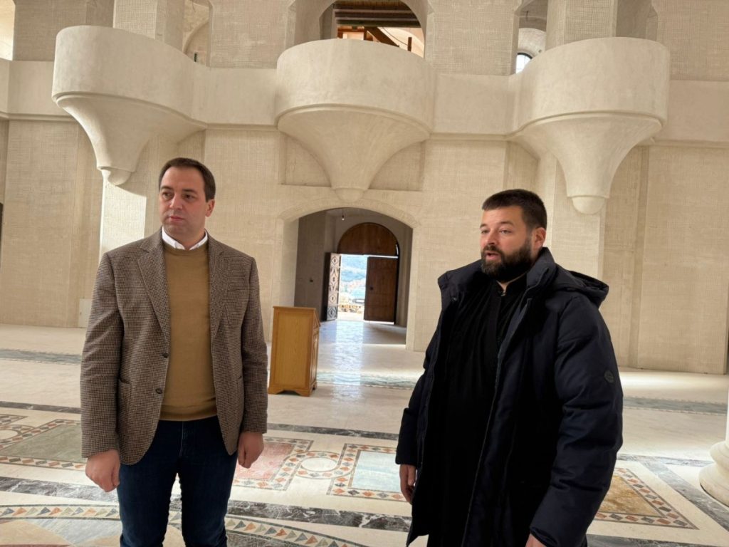 MINISTAR SELAK U MOSTARU: Saborna crkva u Mostaru je simbol opstanka srpskog naroda u Hercegovini
