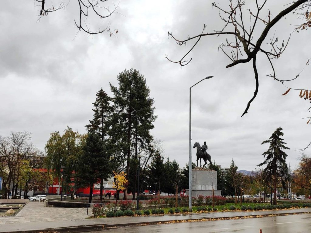 OČEKUJU NAS SLABE PADAVINE I TMURNO VRIJEME: Danas obavezno ponesite kišobrane