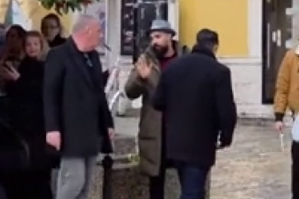 „PRVI ČOVJEK SINJA LAŽE“: Romski orkestar – Nismo pjevali „Đurđevdan“
