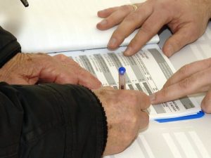 KASNE GRAFOSKOPSKI NALAZI: CIK najavio probijanje roka za objavljivanje rezultata izbora