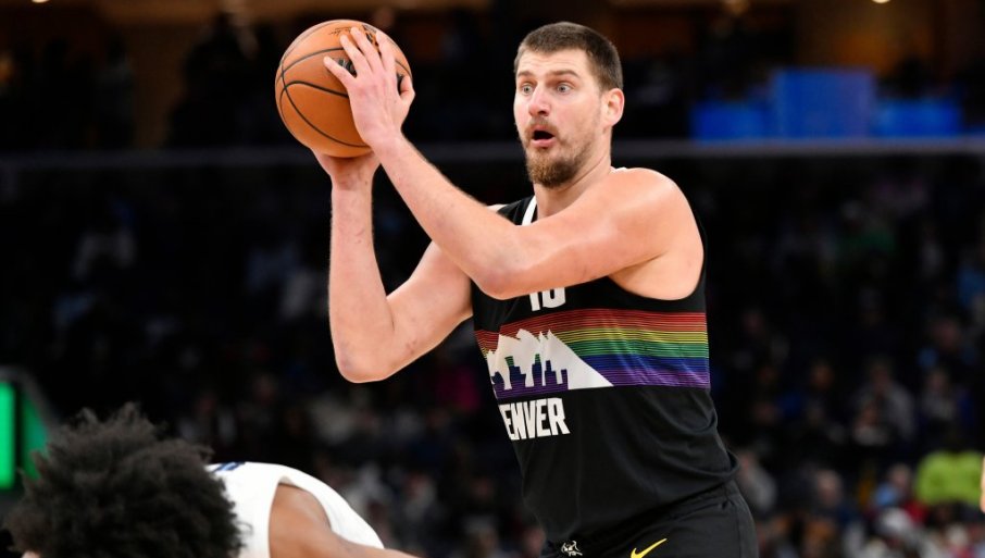 PORAZ DENVERA NAKON DRAME U DALASU: Jokić pružio sjajnu partiju, a njegov saigrač je promašio šut za pobjedu (VIDEO)