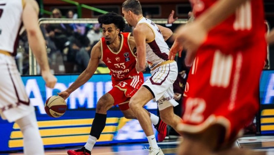 „PALA“ BOSNA U SARAJEVU: Zvezda pokazala klasu u Skenderiji i upisala još jednu pobjedu u ABA ligi