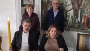 VUČIĆ SLAVI NIKOLJDAN: Ugostio predsjednika Gruzije na slavi (FOTO)