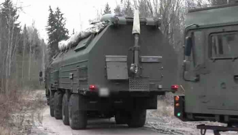 RUSKI „OREŠNIK“ RASPOREĐEN U BJELORUSIJI: Ima domet od 5.500 km i ulazi u borbenu službu (VIDEO)