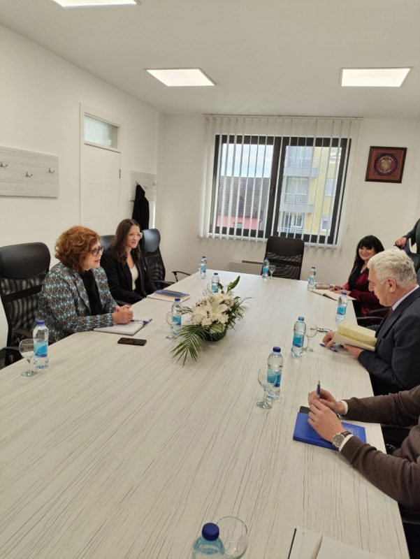 JUJIĆEVA POSJETILA BRATUNAC: Cilj je unaprijediti rad lokalnih uprava (FOTO)