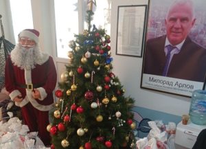 ZA OSMIJEH SVAKOG DJETETA: Sutra počinje podjela paketića na KiM (FOTO)