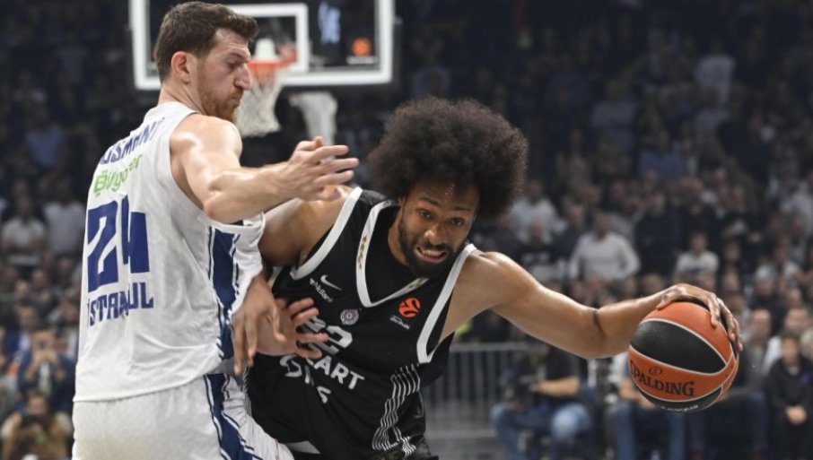 NOVA BURA U PARTIZANU: Ispred svlačionice se posvađali Parker i Ocokoljić?