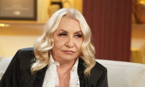 „NE MOGU DA MIRUJEM“: Vesna Zmijanac otkrila detalje svog zdravstvenog stanja poslije operacije