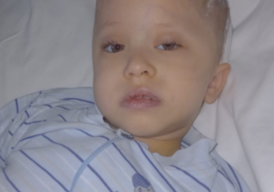 POMOZIMO MALOJ ANASTAZIJI: Djevojčica iz Orašja od rođenja ima brojne zdravstvene probleme, imala je više operacija (FOTO)