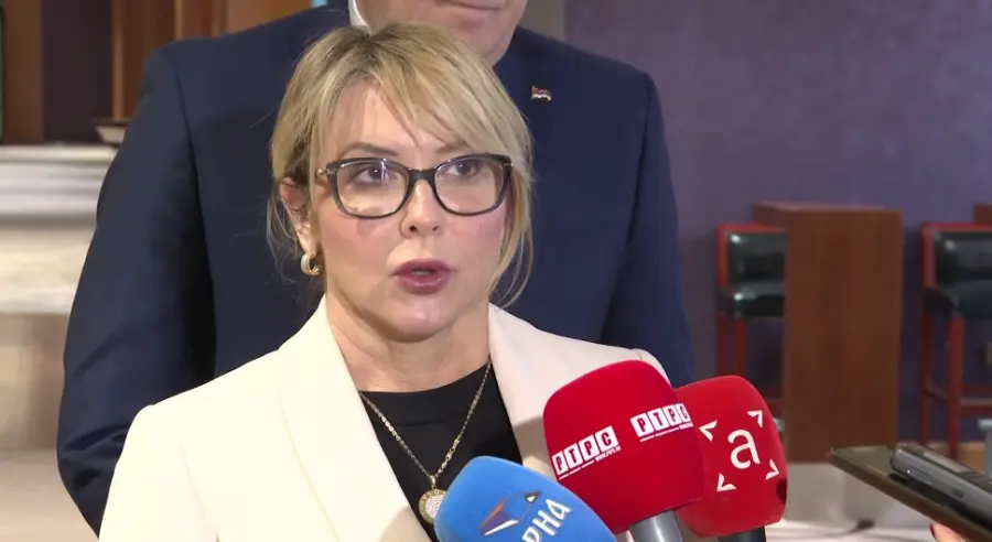 „УСПЈЕХ ВЕЛИКИ КАО КУЋА“ Тришић-Бабић о задуживању Српске на Лондонској берзи од скоро милијарду КМ