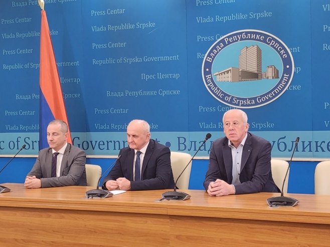 ĐOKIĆ TVRDI: Naredne sedmice rješenje o ustupanju ugovora o ekspolataciji iskopa „Istok 2“ sa Komsara na RiTE Ugljevik