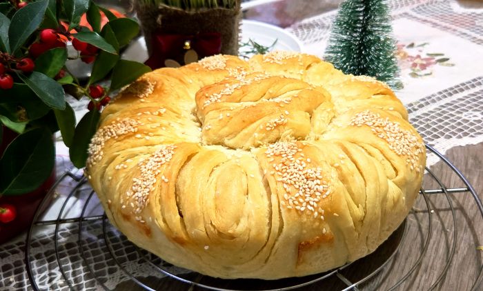 RECEPT ZA BOŽIĆNU POGAČU: Idealan i za početnike