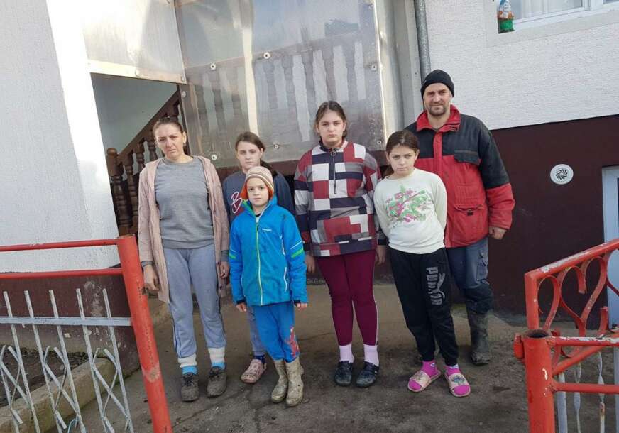 МЉЕКАР И ЊЕГОВА ПОРОДИЦА НА РУБУ ЕГЗИСТЕНЦИЈЕ: Апел за помоћ Марићима из Дервенте