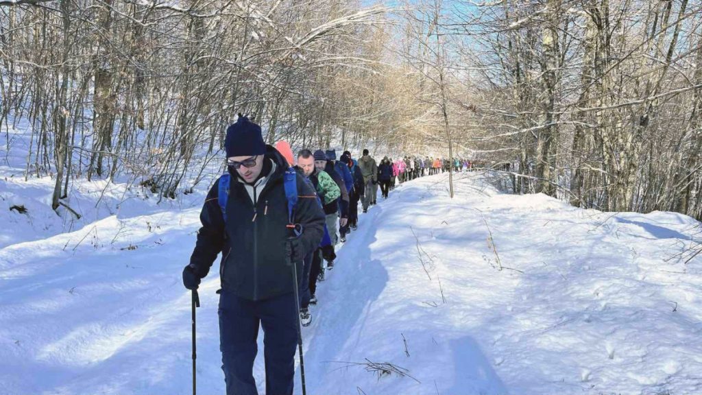 PLANINARI IZ BANJALUKE, PRIJEDORA I NOVOG GRADA U AKCIJI: Tradicionalna zimska šetnja okupila avanturiste (FOTO)