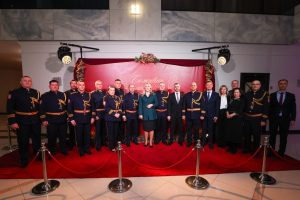 BOŽIĆNI PRIJEM KOD ŽELJKE CVIJANOVIĆ: Brojne zvanice na svečanosti u Istočnom Sarajevu (FOTO)